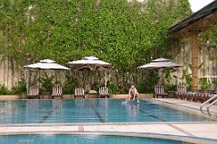 Singapore 01 02 Holiday Inn Pool